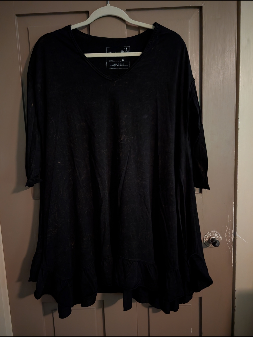 We The Free People Black 3/4 Sleeve Tunic Top Ruffled Hem - Size Small